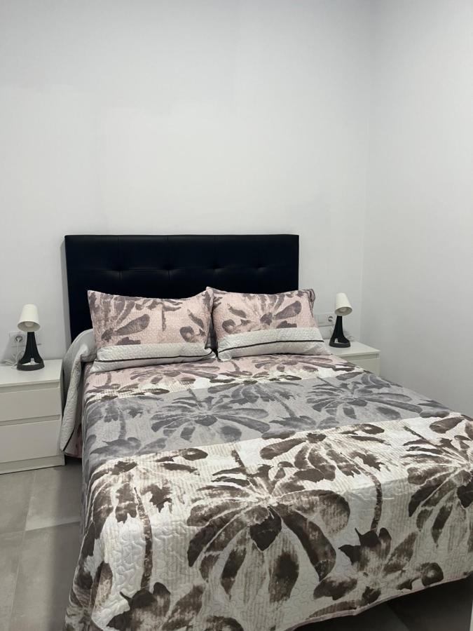 Apartamentos La Meridian บาร์เซโลนา ภายนอก รูปภาพ